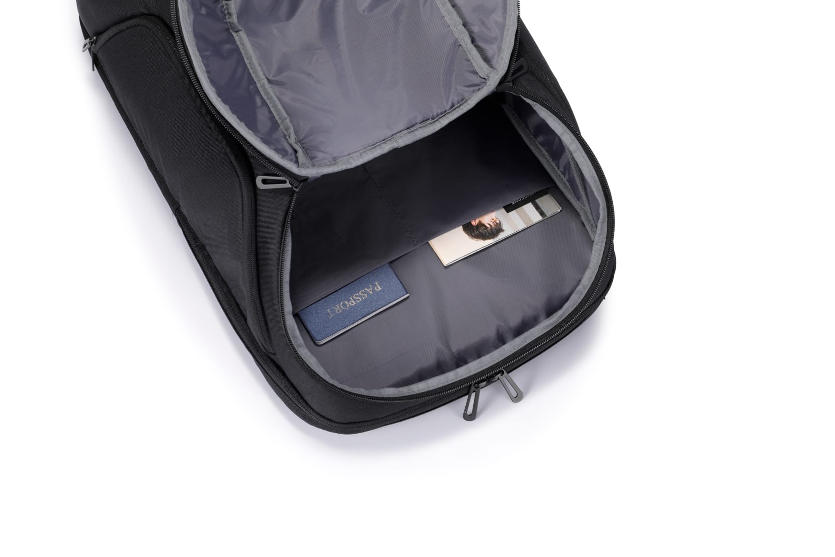 Aluma Forge Duffel – Tactical-Inspired Travel Bag with 15.6" Laptop Compartment & Recycled Fabric