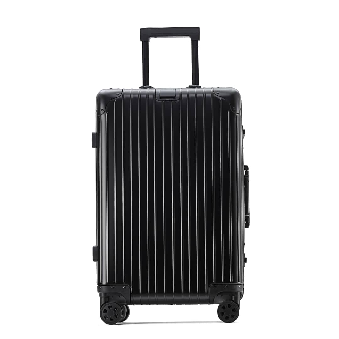 Aluma Aurea Carry-On – Luxury Aluminum Travel Case with Silent Wheels & Anti-Collision Corners